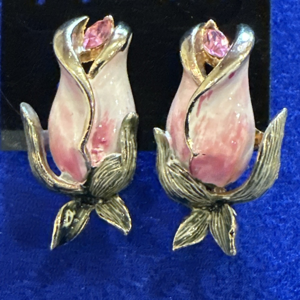 VTG Francois Pink Enamel Rhinestone‎ Rosebud Climber Gold Tone Clip On Earrings